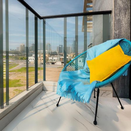 Aparthotel Izzzi Life Mint Dubai Exterior foto