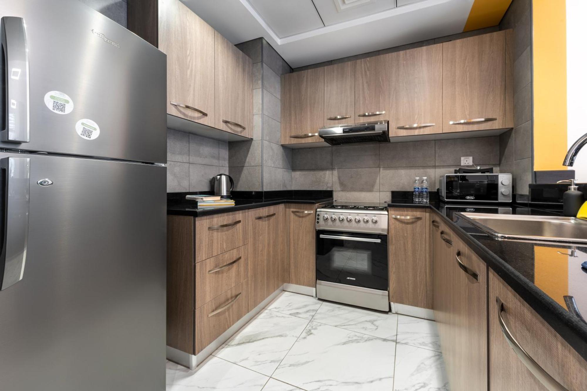 Aparthotel Izzzi Life Mint Dubai Exterior foto