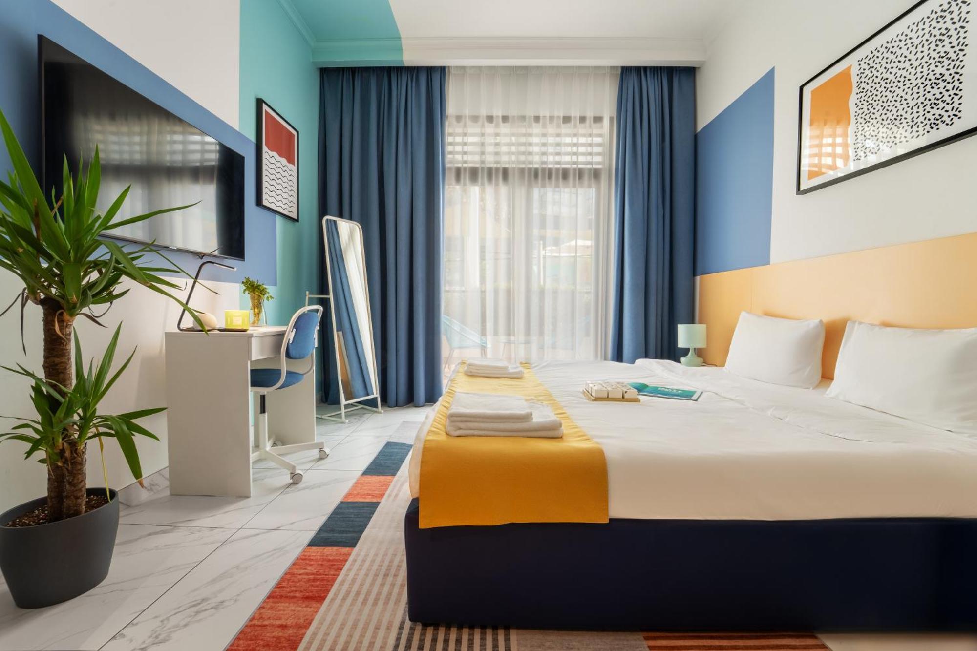 Aparthotel Izzzi Life Mint Dubai Exterior foto