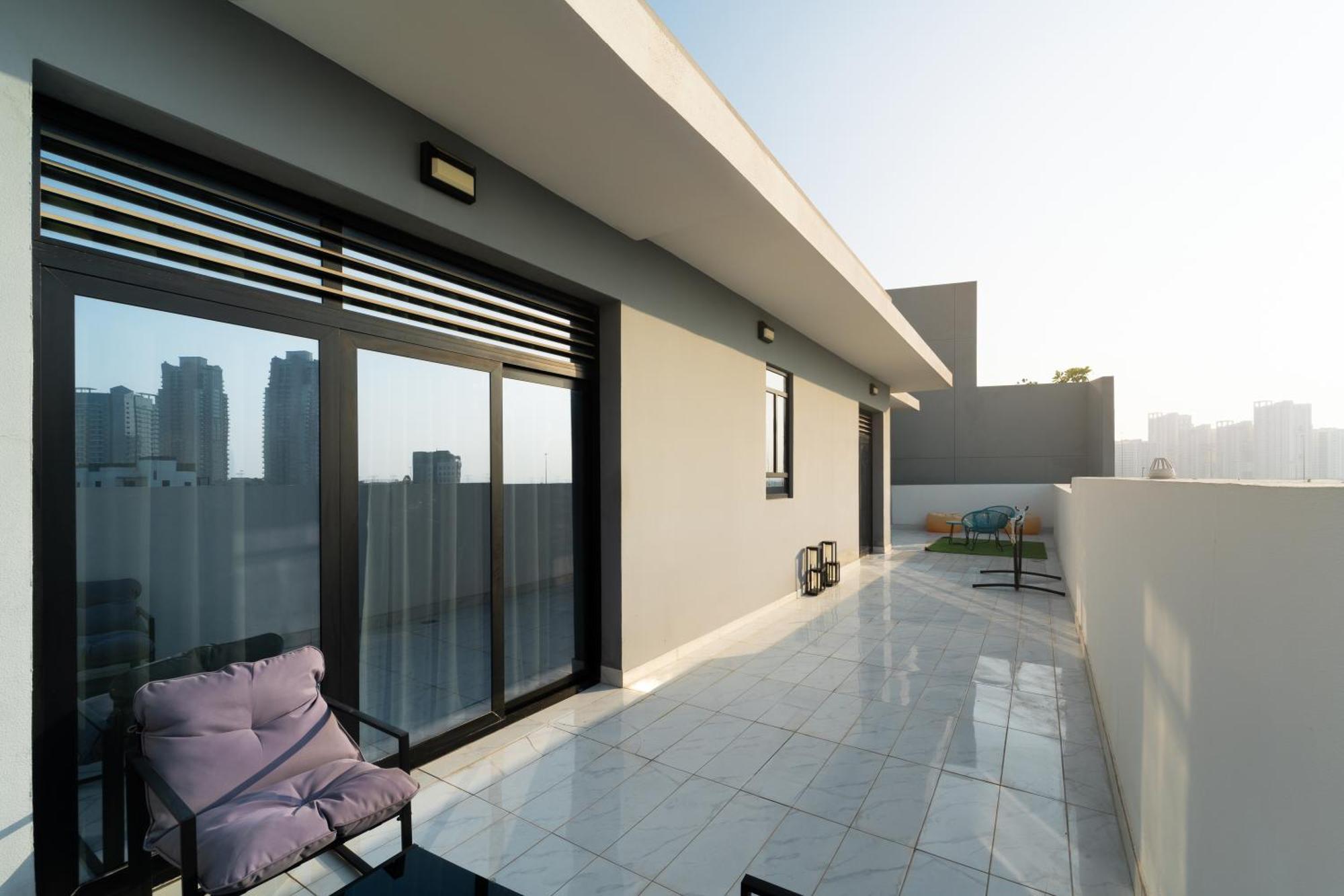 Aparthotel Izzzi Life Mint Dubai Exterior foto