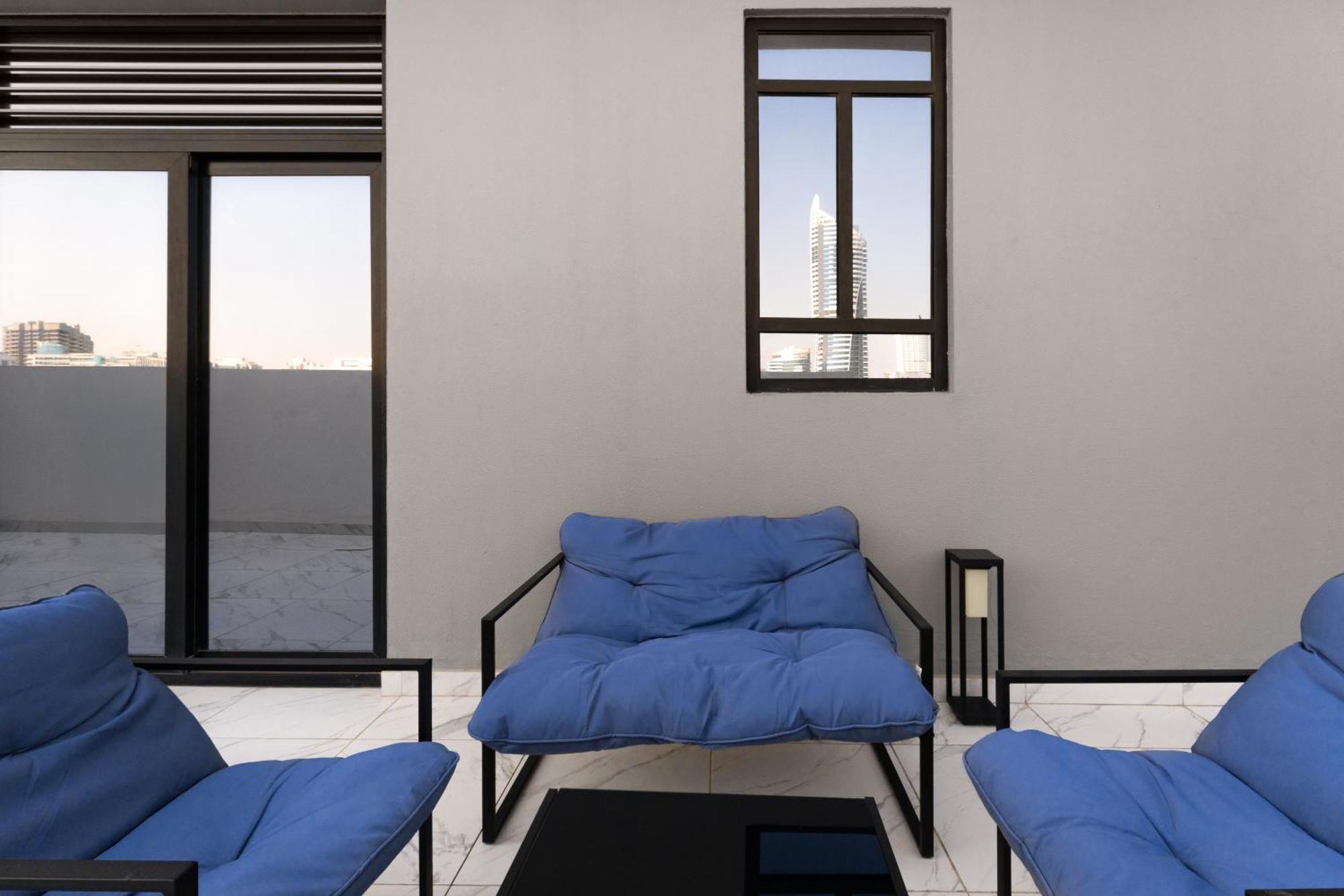 Aparthotel Izzzi Life Mint Dubai Exterior foto